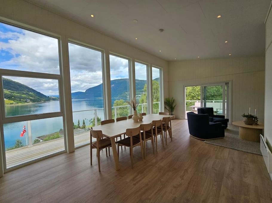 Modern With Panorama View *